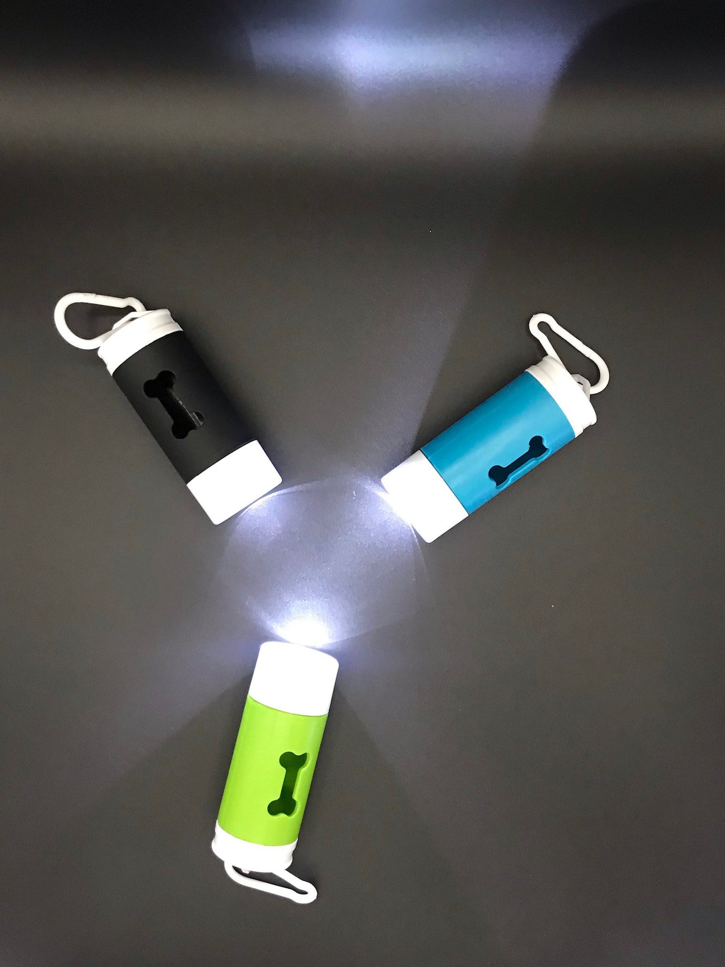 DISPENSER PER SACCHETTI ESCREMENTI CON LED